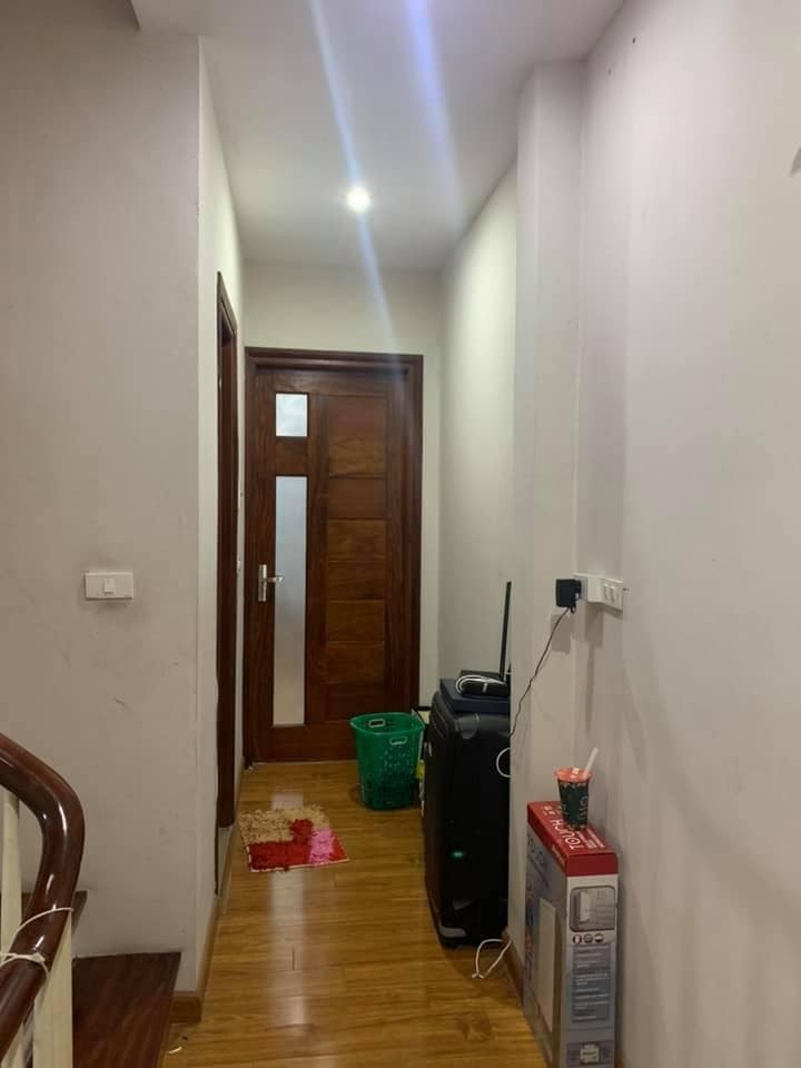 Bán nhà Phố Vũ Ngọc Phan 62m2x4T, nhỉnh 10 tỷ, ngõ ô tô tránh, kinh doanh đỉnh.