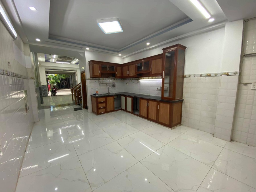 Hẻm 3 Xe Hơi Dàn Hàng Ngang dt 96m2 3 tầng đúc kiên cố giá 7ty5 giá tốt chốt ngay