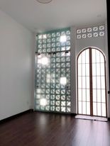 Bán gấp nhà hxh 730 Lạc Long Quân P9-Tân Bình, 3 tầng 79m2 ,giá chỉ có 3tỷ.