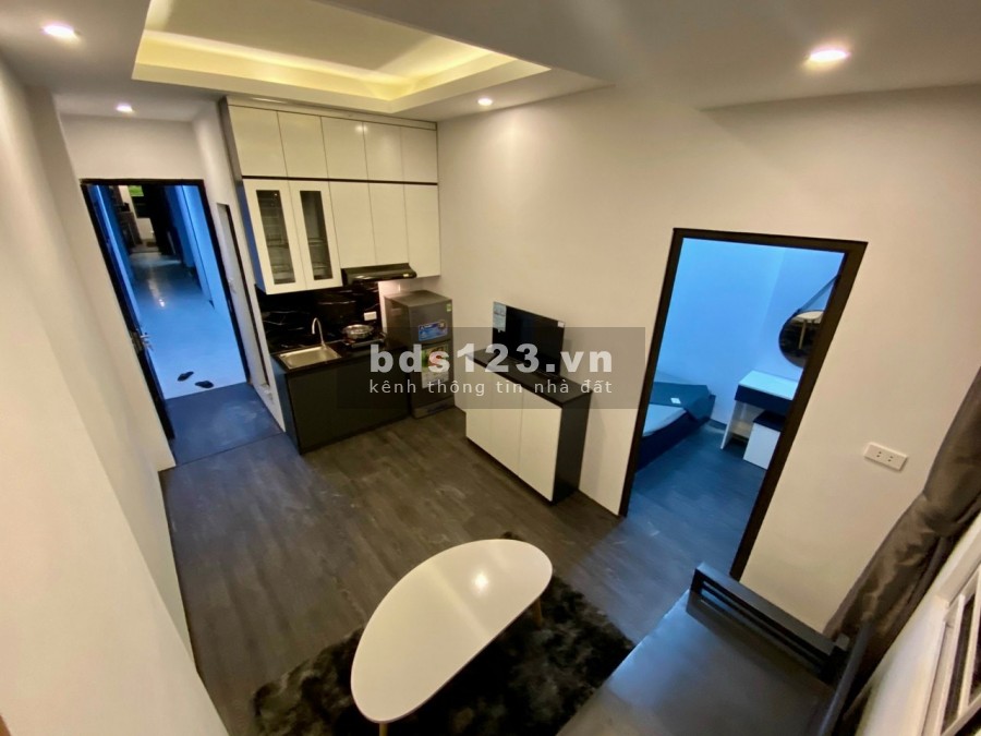 Nhà hiếm tại hồ Tây, 20m ra hồ Tây, ngõ ô tô cho thuê đỉnh, dt 53m2, 4 tầng, giá 5.7 tỷ