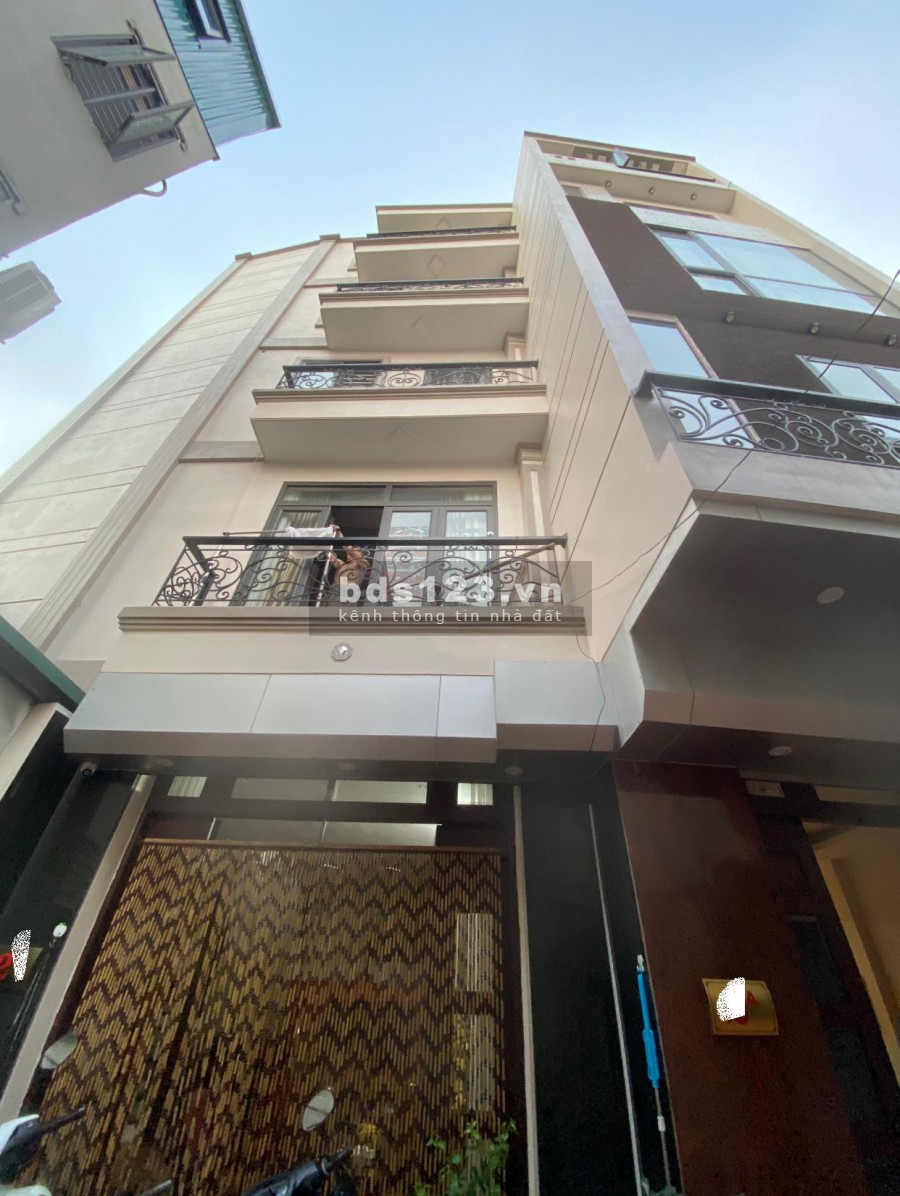 Bán nhà nguyên căn Tây Hồ Âu Cơ 2 thoáng 70m2, giá 7.8tỷ view Hồ Tây