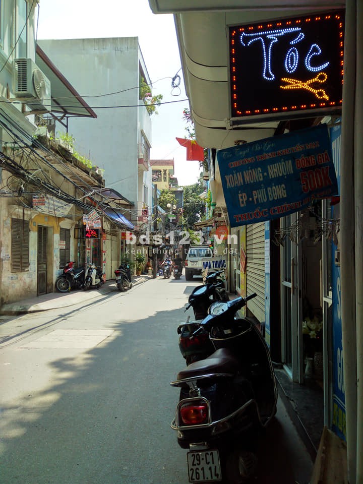 Bán nhà Kim Ngưu ngõ ô tô tránh, diện tích rộng, sổ nở hậu, kinh doanh, dân cư đông đúc