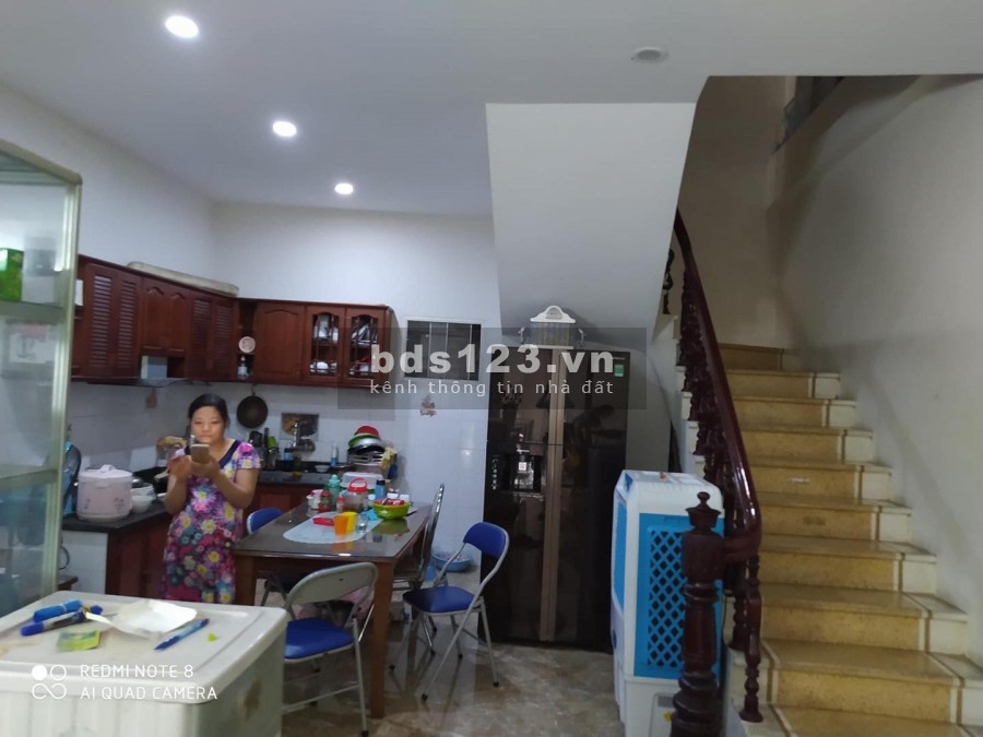 Nhà 4 tầng ngõ 139 Phạm Văn Đồng, KD đỉnh, DT 47m2 MT 4.7m giá 5.2 tỷ