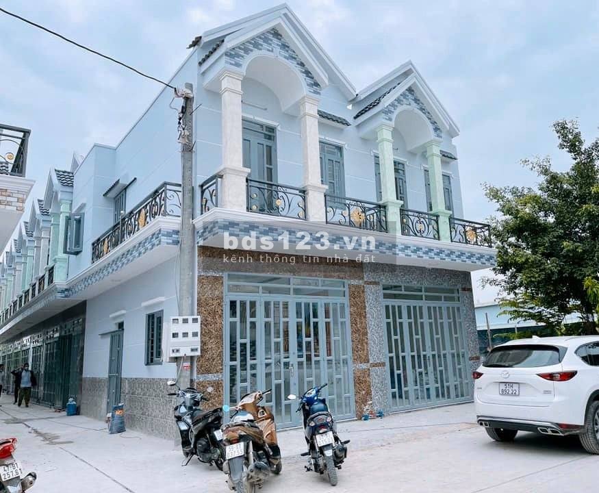 Bán Nhà Giá rẻ cho người thu nhập thấp 3,5x10 (1 trệt 1 lầu )giá 650tr