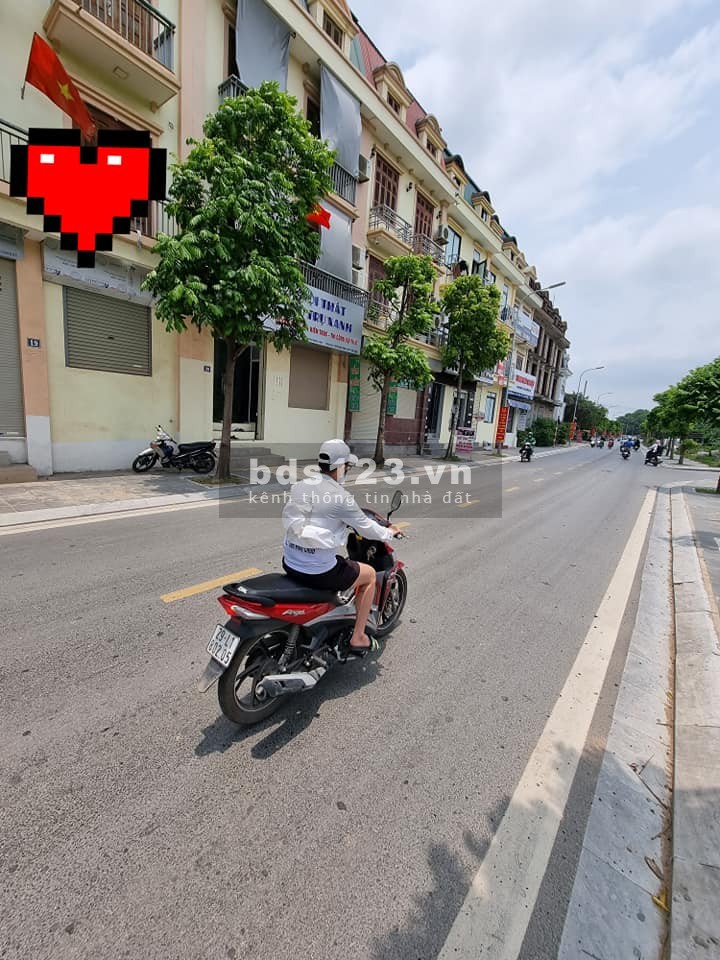 Bán nhà phân lô sa đôi 90m2, 4 tầng, mt 6m, kinh doanh ô tô vào nhà giá chào 12 tỷ