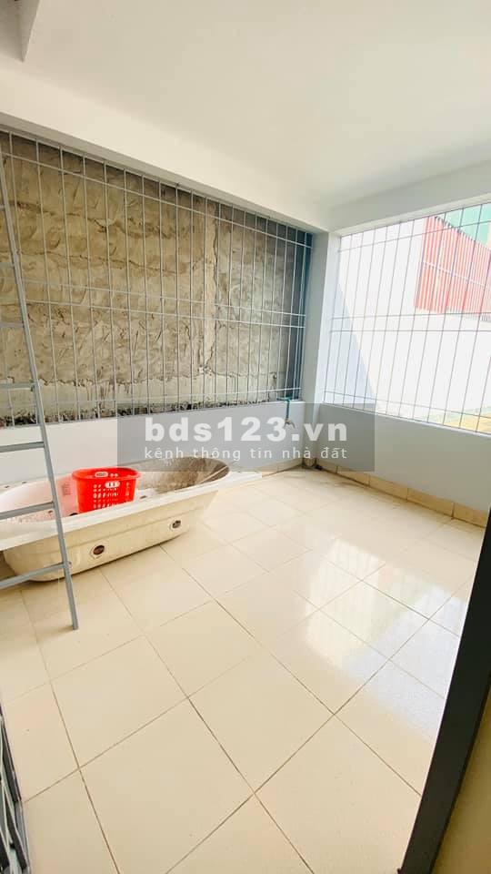 Bùi Xương Trạch nhà riêng tự xây 5 tầng 42m2 giá chỉ 2 tỷ 99