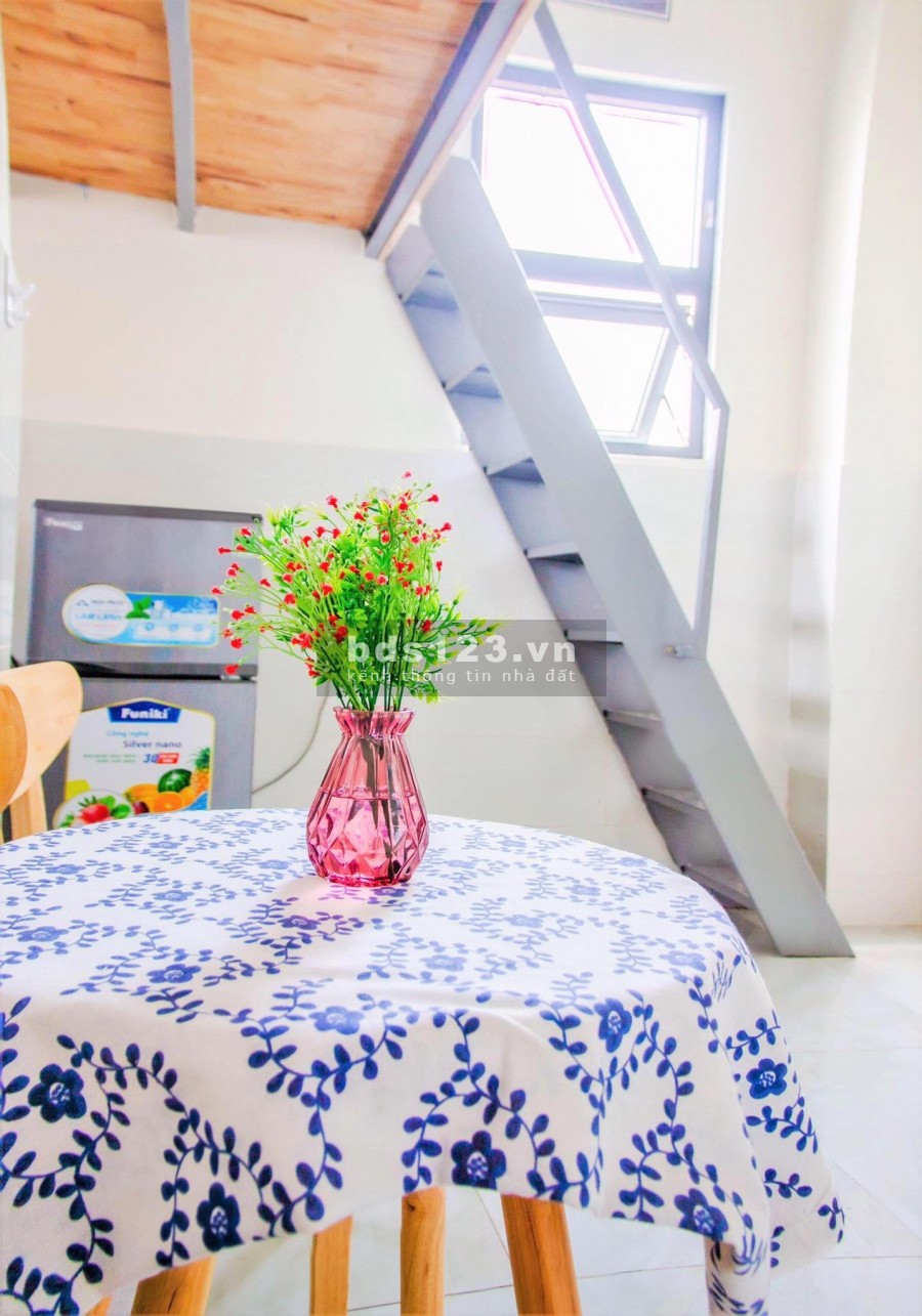 Cho thuê căn hộ mới Quận Tân Bình, đường Hoàng Bật Đạt, đủ đồ