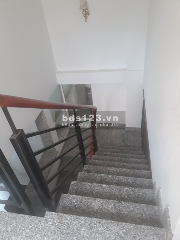 Nhà nguyên căn diện tích lớn, dt 48m2, đường Gò Dầu, Quận Tan Phú chỉ 3 tỷ