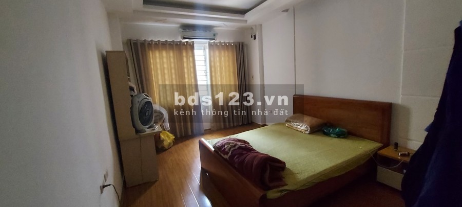 Tiểu biệt thự Tây Hồ, dt 33m2, 5 tầng đúc, full nội thất, sổ đổ chính chủ, khu vực văn minh, đầy đủ tiện nghi