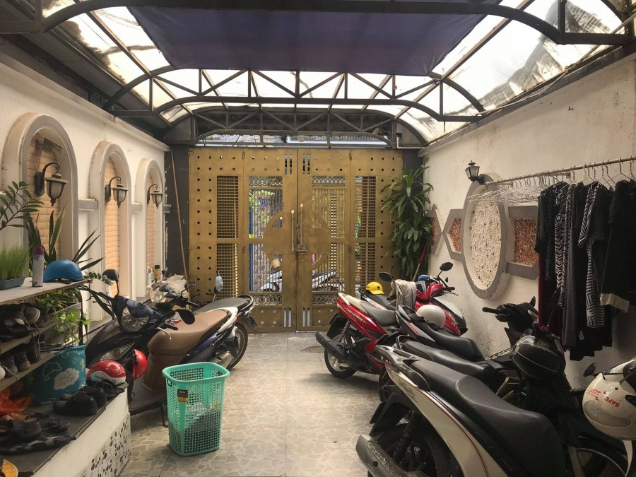 Bán nhà đẹp đang kinh doanh hẻm nhựa 2 xe tải tránh, dt 105m, 5 tầng, giá 8.8 tỷ, Phạm Văn Chiêu, Gò Vấp