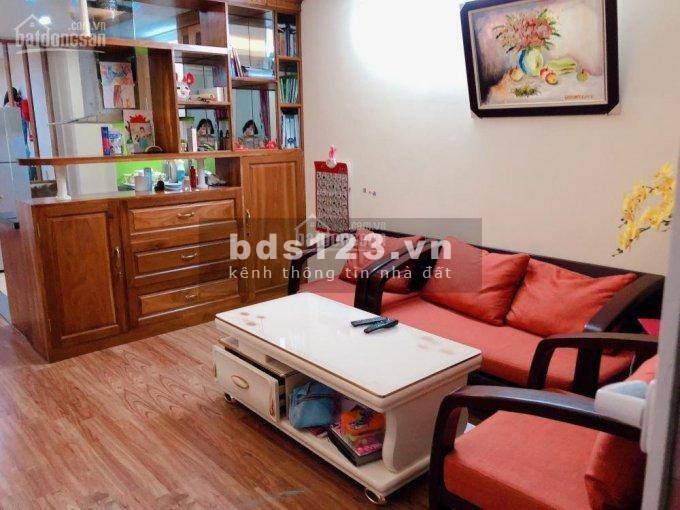 Nhà đẹp bán gấp căn hộ tầng trung tòa CT2A1 Tây Nam Linh Đàm dt 96m2 SĐCC giá 3.05 tỷ
