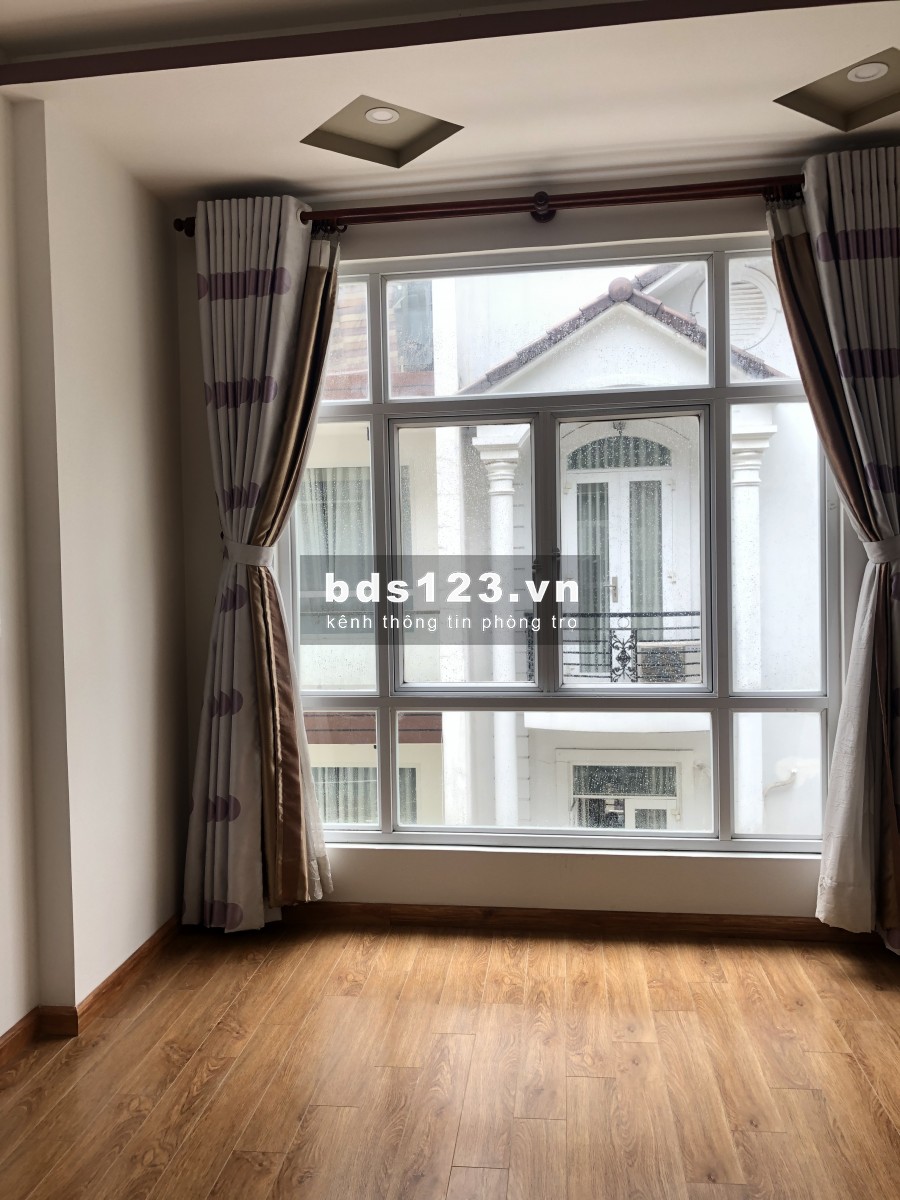 Cho thuê phòng trọ chính chủ có máy lạnh giá 2.3 triệu đến 3.5 triệu/tháng