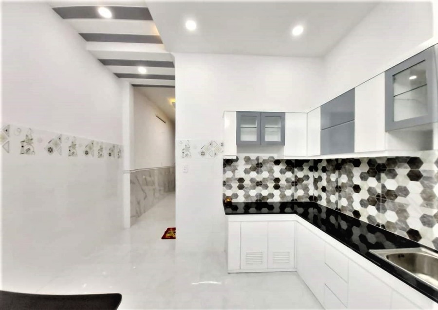 Bánh nhà Quận 10 hẻm xe hơi đổ cữa, diện tích 35m2, giá 4,8 tỷ