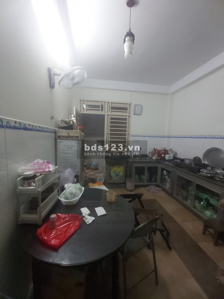 Nhà mặt tiền đường lớn Lê Quang Kim 2 lầu sân thượng, dtsd 147,3m2