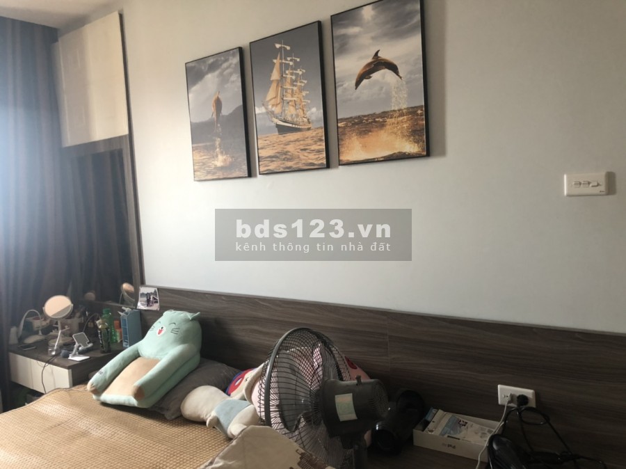 Cần bán gấp căn hộ 1 ngủ tại khu đô thị mới Nghĩa Đô, 45m2 giá 1.6 tỷ.