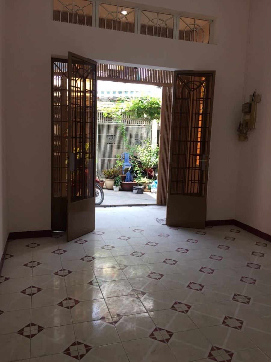 Tặng nhà 1 trệt 1 lầu 5 phòng, bán đất cực rẻ chỉ 77tr/m2 Bình Thạnh