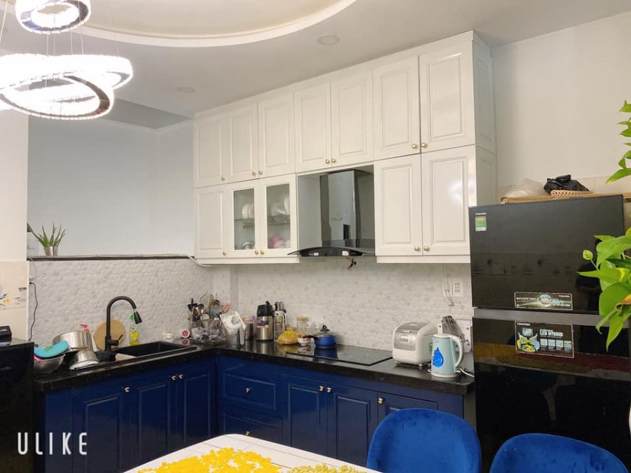 Nhà 5 tầng đẹp lung linh, hiện đang kinh doanh, khu phân lô cao cấp p.14 Gò Vấp giá chỉ 7 Tỷ.