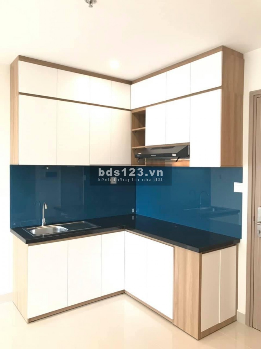 Nhà mặt tiền chính chủ tại trung tâm kinh doanh đông đúc giá 4 tỷ
