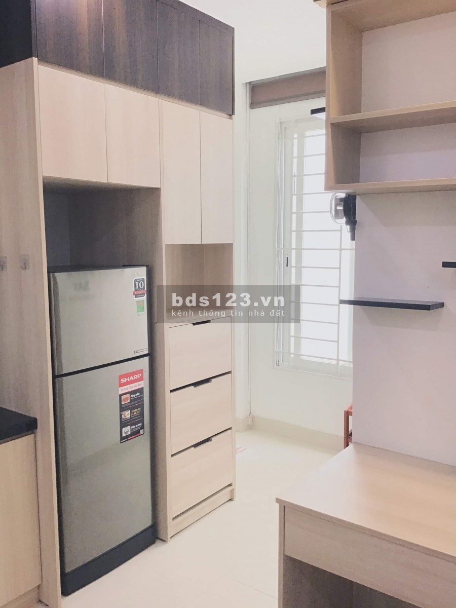 Cho thuê căn hộ đầy đủ tiện nghi có ban công máy giặt riêng Huỳnh Văn Bánh, Phú Nhuận