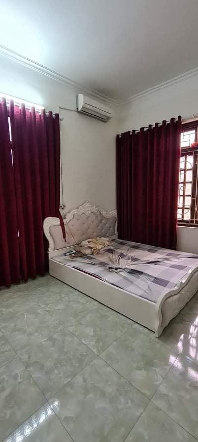 Lô góc Bà Triệu, Hà Đông Ô tô tránh giá 5 tỷ dt 60m2, 5,2m mặt tiền