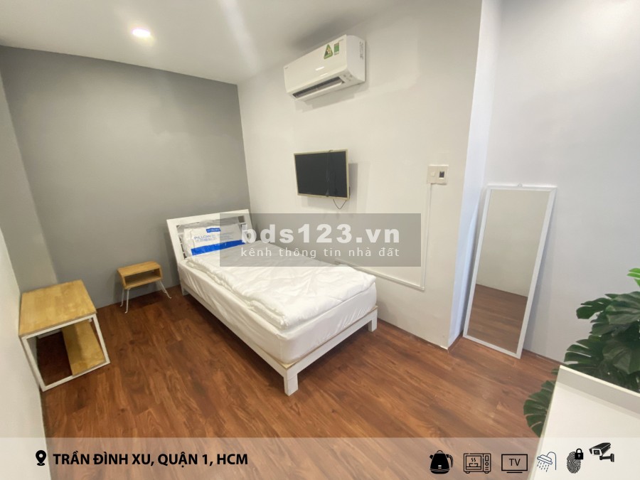 Cho thuê căn hộ giá rẻ đường Trần Đình Xu Quận 1, có sẵn đồ