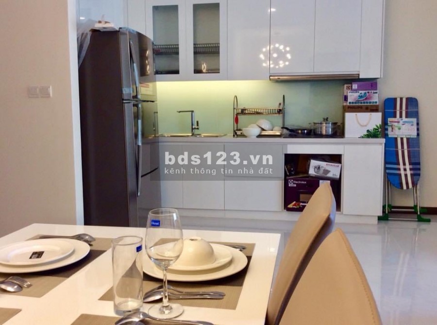 Cho thuê căn hộ Vinhome Landmark Plus 2pn 80m2 full NT view xuất sắc giá lại rẻ