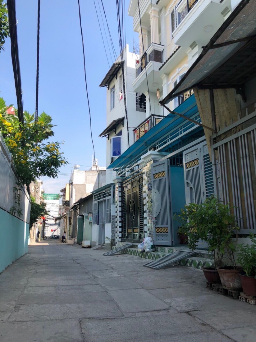 Bán nhanh nhà riêng hẻm 1247 Huỳnh Tấn Phát, Phú Thuận, Quận 7