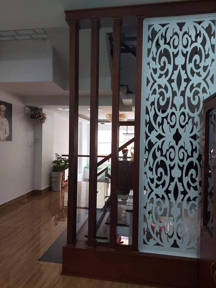 Bán nhà Hoàng Hoa Thám Tân Bình, HXH, 50m2, 5 tầng giá 8.8 tỷ TL