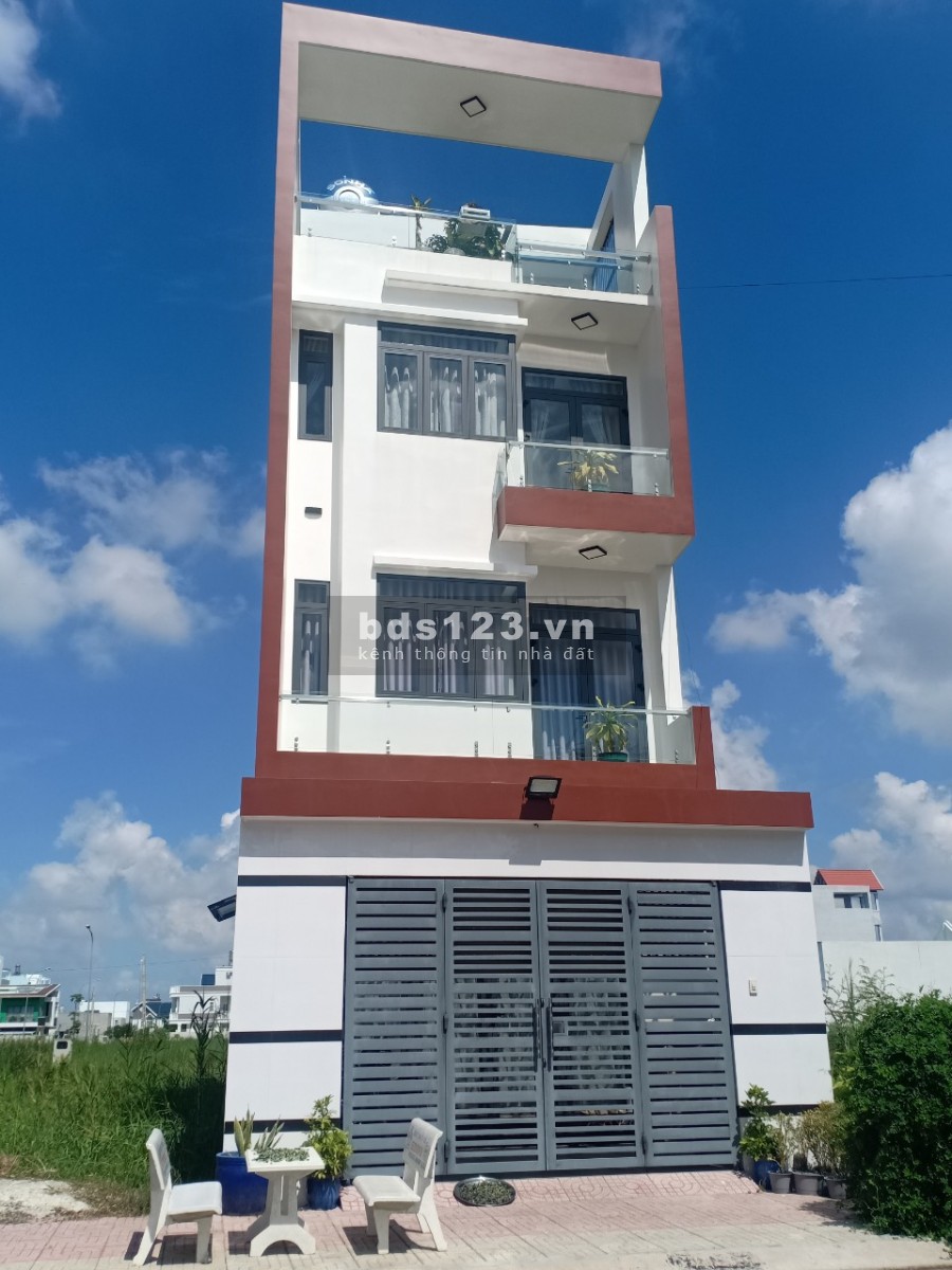 Nhà phố KĐT mới mở, MT Lê Văn Lương, 1 trệt 2 lầu 90m2