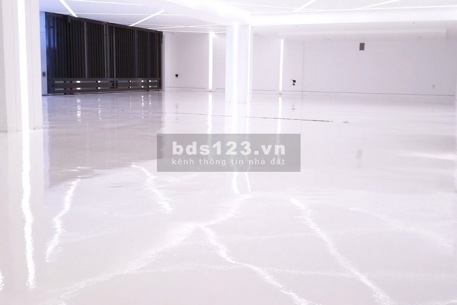 cho thuê mặt bằng tầng 1,2 toà nhà 5 tầng mặt phố tam trinh hoàng mai tòa nhà có diện tích 380m2 x 5 tầng,.