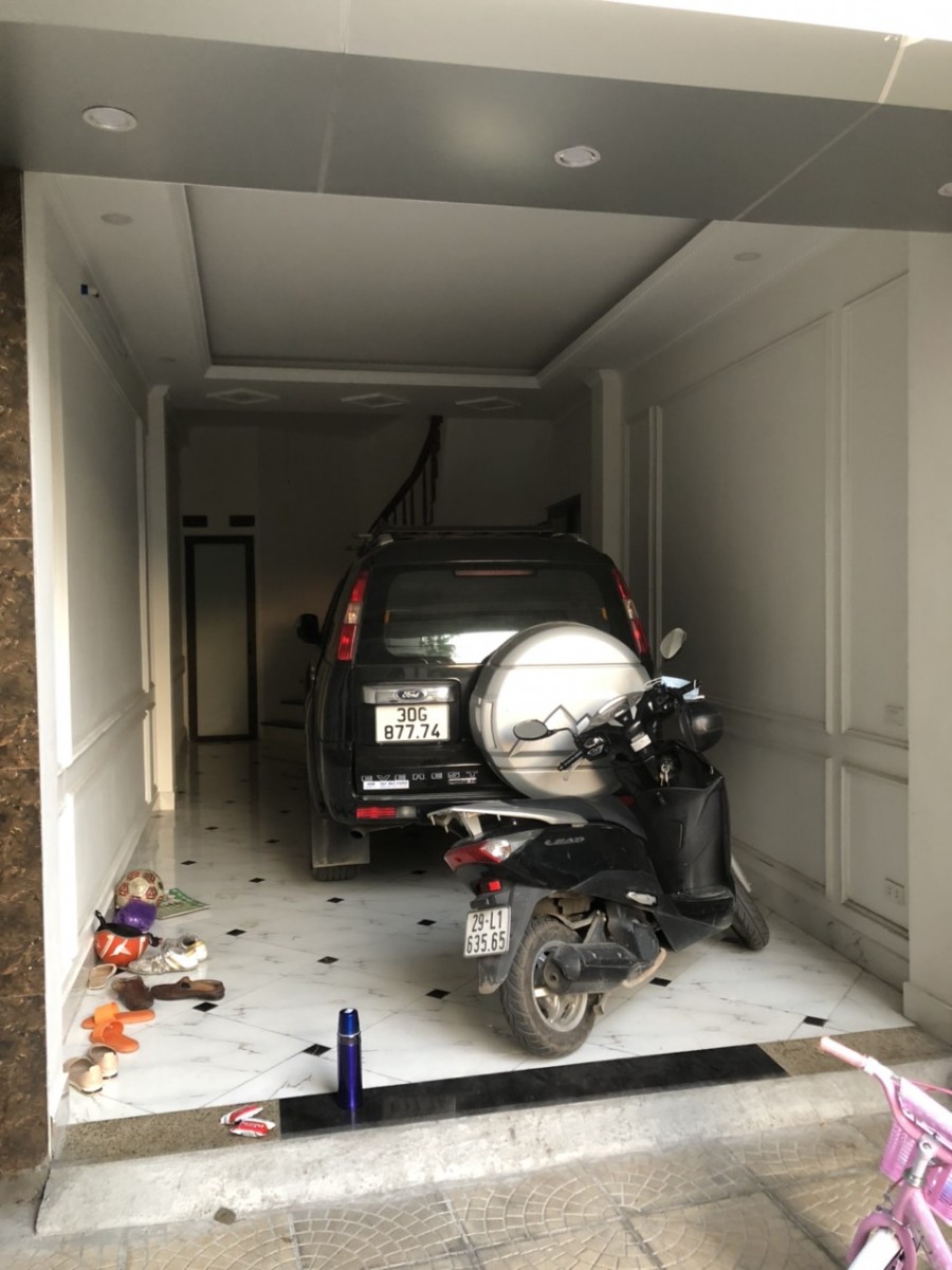 Bán nhà Hồ Tùng Mậu, 35m, 5 tầng, gara ô tô, NHÀ MỚI ĐẸP, HIẾM, nhỉnh 5 tỷ