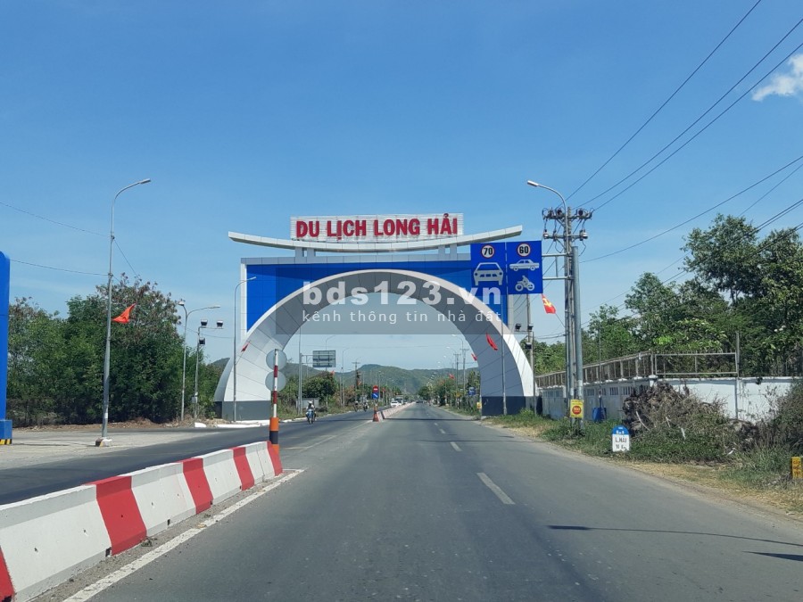 Khách không có khả năng thanh toán nên cần nhượng lại gấp lô mặt tiền DT44A