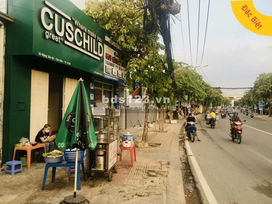 Bán lô đất mặt tiền đường Đặng Văn Bi, bề ngang 14m giá 135 tỷ. Liên hệ 0933 135 460 làm việc chính chủ
