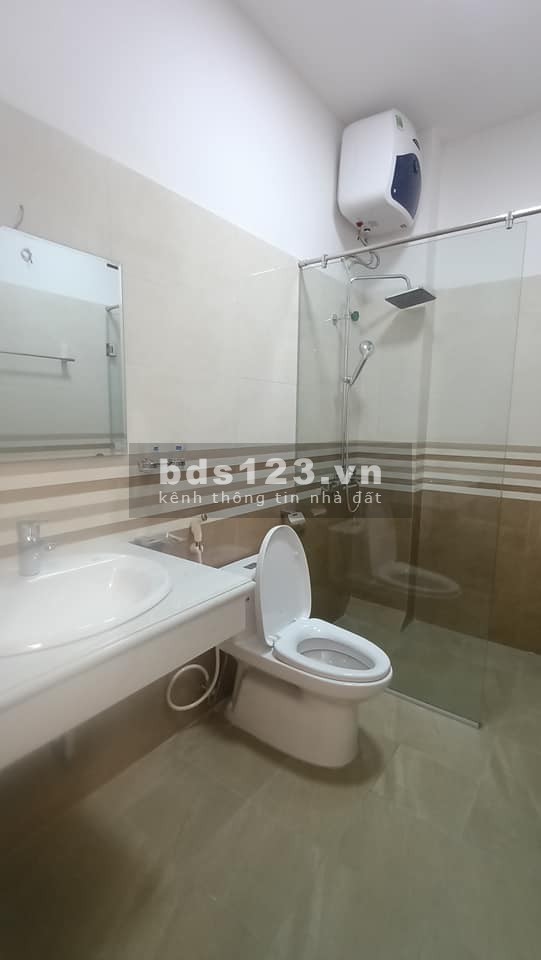 Bán gấp căn Hồng Mai Lô góc, mặt tiền 12m, Vỉa hè 11m, KD mọi dòng tiền LH: 0983599927