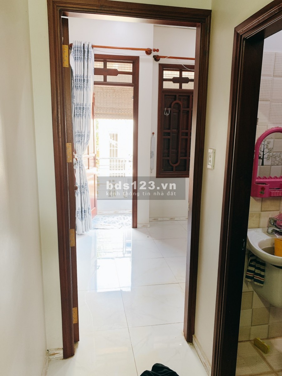 Cần bán nhà đường Phan Huy Ích, phường 15, Tân Bình 1 trệt 1 lầu 2PN, 2WC chỉ 3.9 tỷ tl