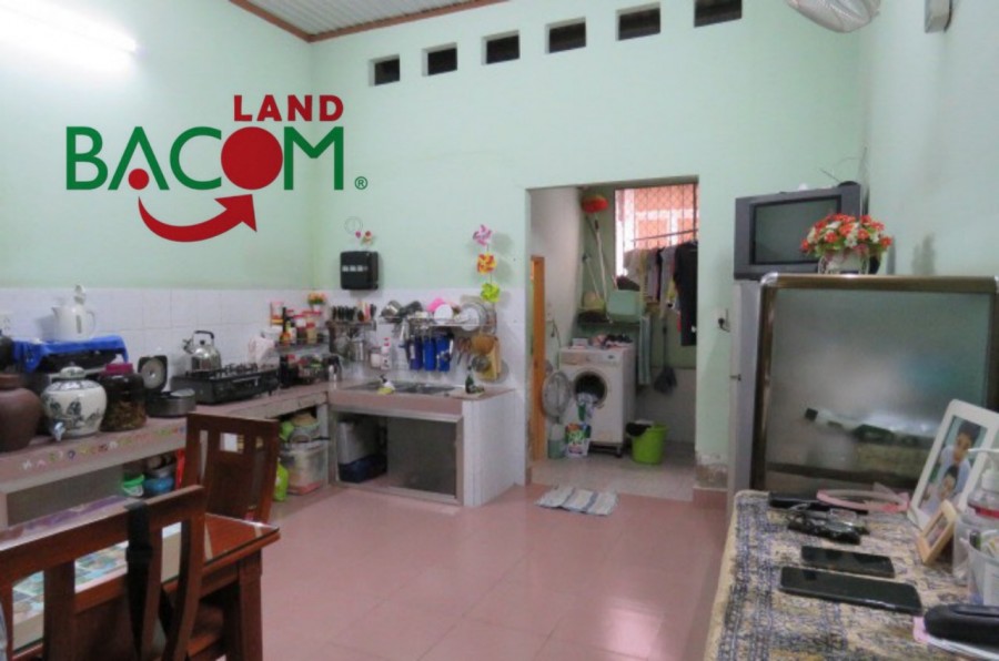 Bán nhà phường Tân Tiến sổ hồng riêng thổ cư, đường nhựa 2 xe hơi tránh nhau