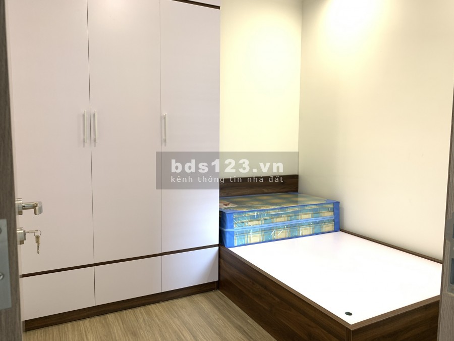 Em đang có căn 2 phòng ngủ full đồ tại Vinhomes Smart City, cần cho thuê 8.5tr