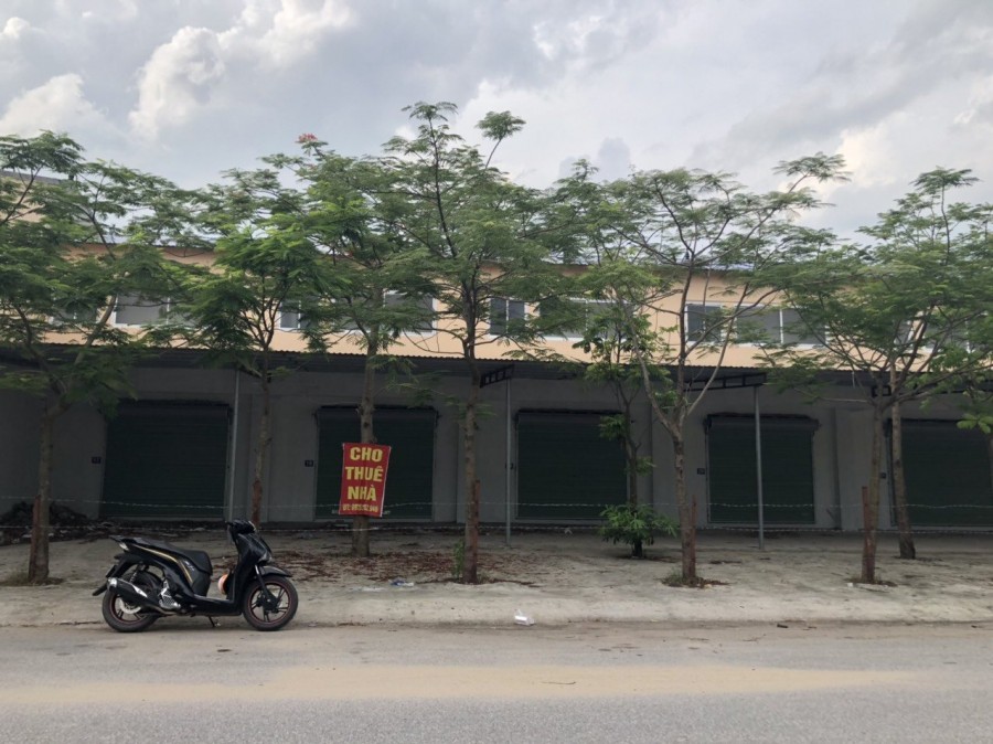 Bán gấp 43m2 mặt kinh doanh sầm uất Vân Nội – Đông Anh, đối diện chợ rau Vân Trì, lh 0979040629