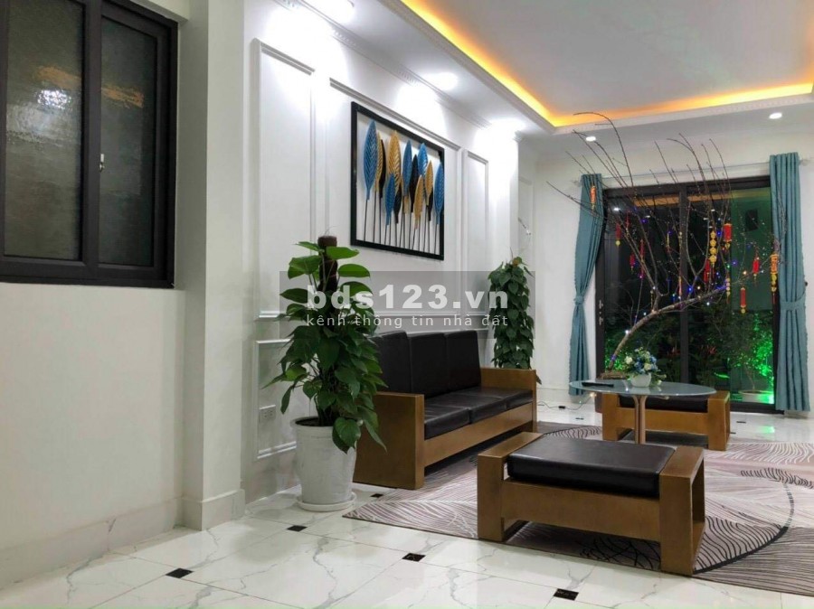 Chính Chủ nhờ (Bán Gấp) Nhà Hồ Tùng Mậu DT: 90m X 5 tầng, phân lô gara ô tô kinh doanh văn phòng. Giá sốc: 65tr/m.