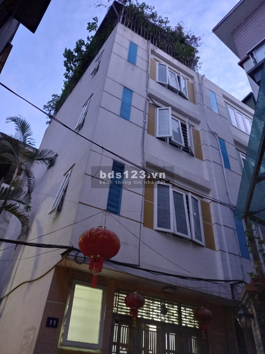 Gia đình cần bán gấp căn nhà phố Tô Hiện trong tuần, giá hợp lí, 4 tầng, sổ đỏ