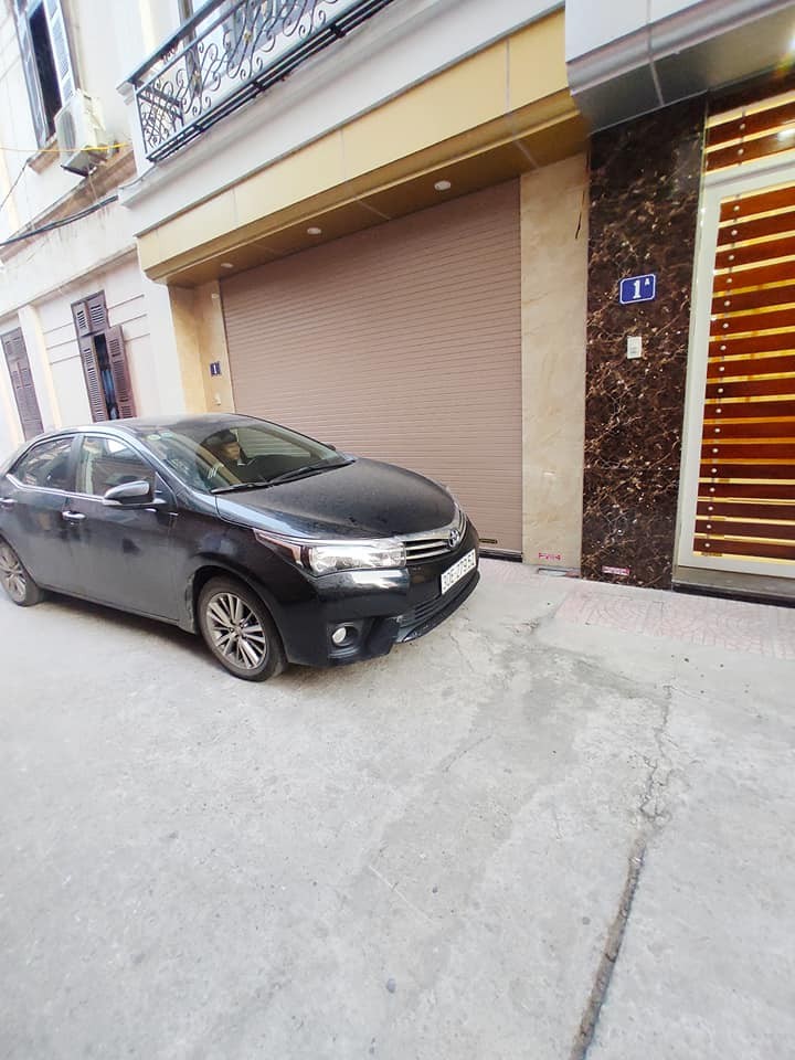 Bán nhà Ngô Gia Tự, lô góc ô tô vào nhà, dtsd 5.5 tỷ, bao sang tên, bàn giao ngay