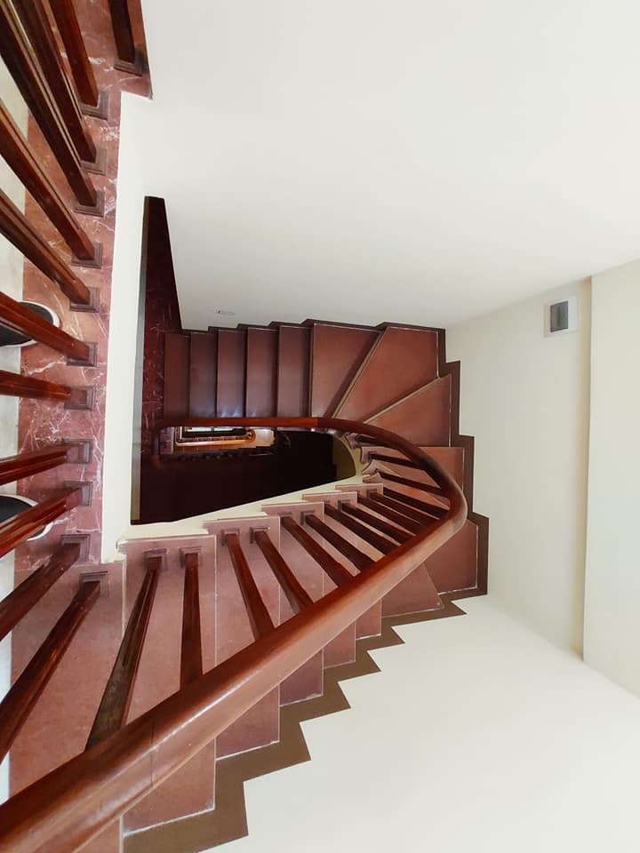 Nhà nguyên căn đường Ngọc Thuỷ, ngõ ô tô thông, dt 40m2, giá 2.65 tỷ