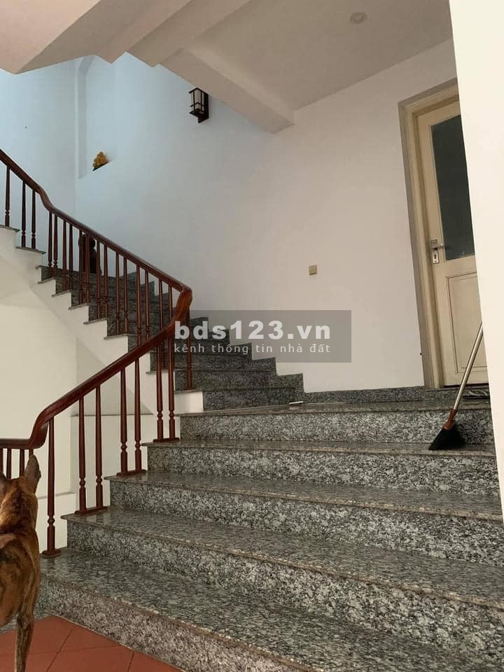 Bán nhà diện tích 626m2, giá 65 tỷ, thương lượng, siêu biệt thự chỉ có ở Âu Cơ Quận Tân Hồ