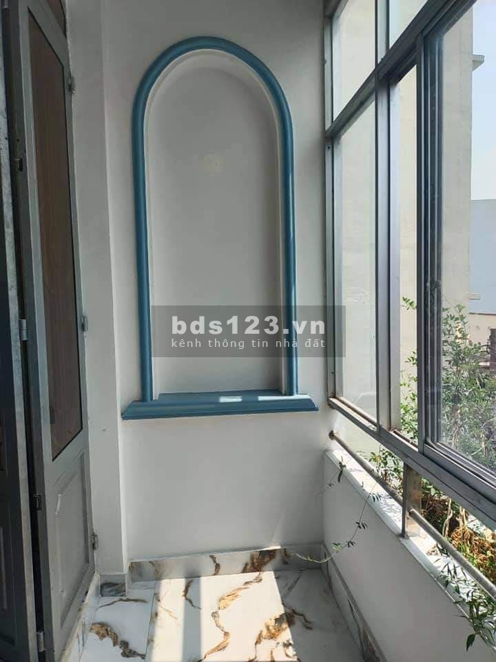 Nhà mới 4 Tầng BTCT giá 6.5 tỷ Quận Bình Thạnh liên hệ chính chủ 0914978038