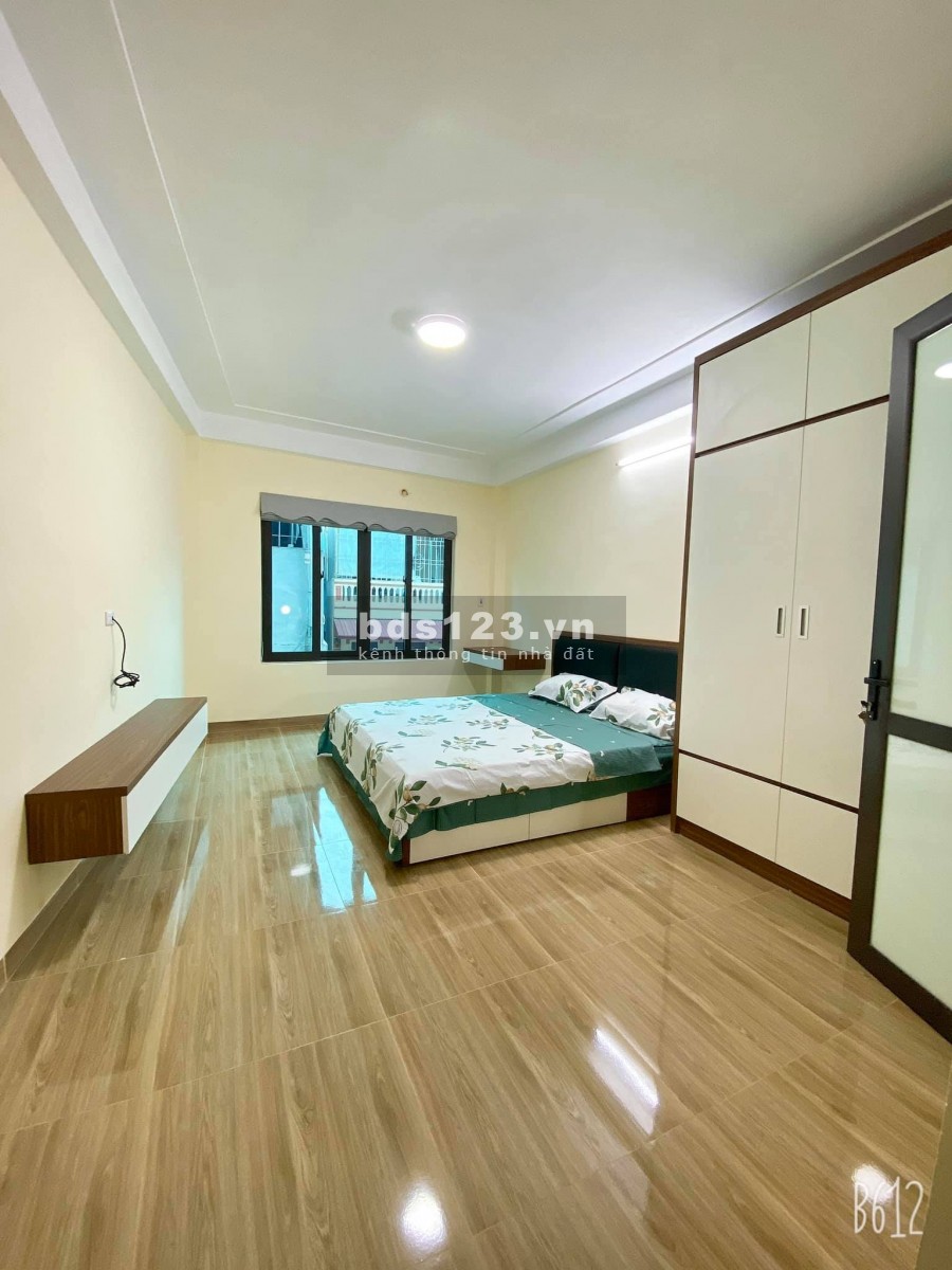 Bán nhà đường Xuân Đỉnh, diện tích 33m2, mặt tiền 3.4m. giá 3.1 tỷ