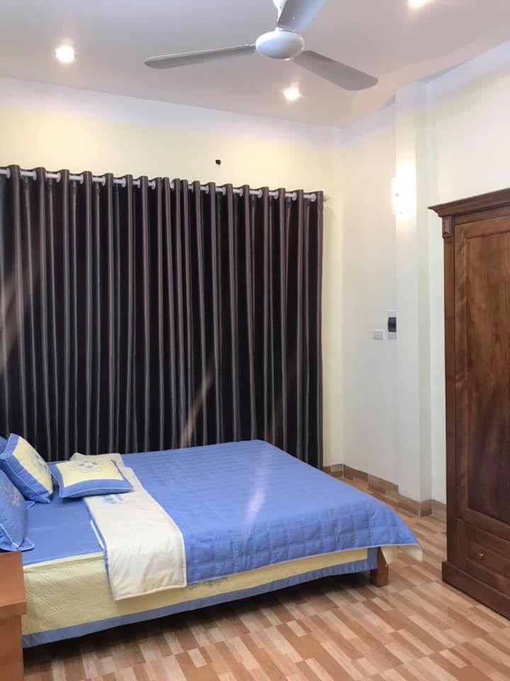 Bán nhà kinh doanh chung cư mini ngõ 20 Hồng Mai 15 phòng, thang máy, dt 80m2, 6 tầng giá 9.8 tỉ