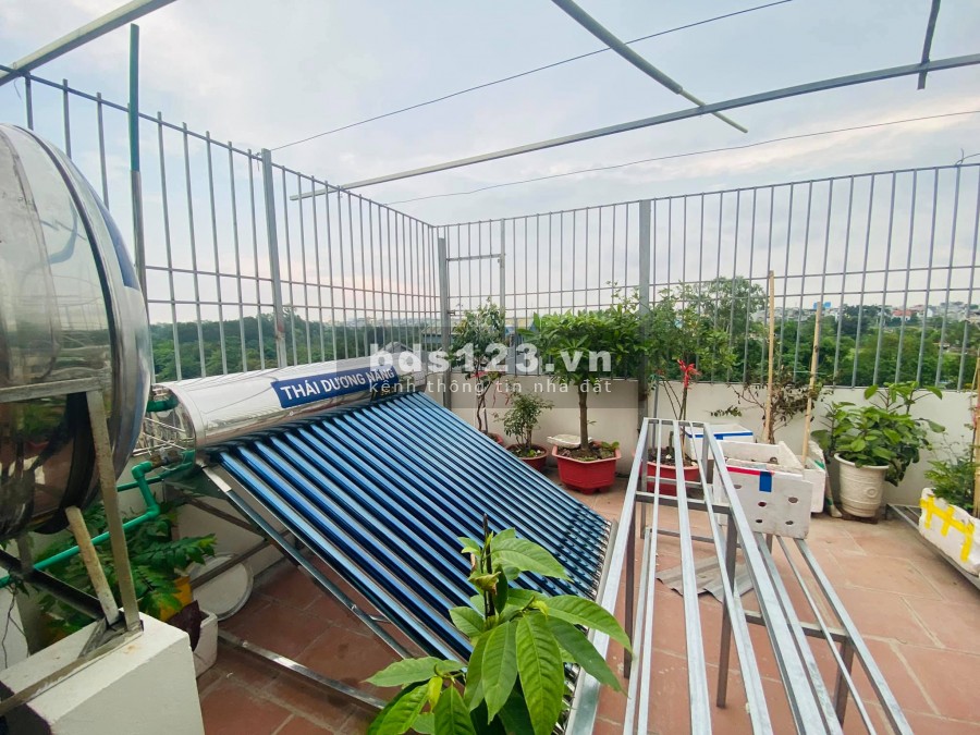 Nhà riêng Hoàng Mai 5 tầng 58m2, lô góc, tặng full nội thất, giá 4.25 tỷ