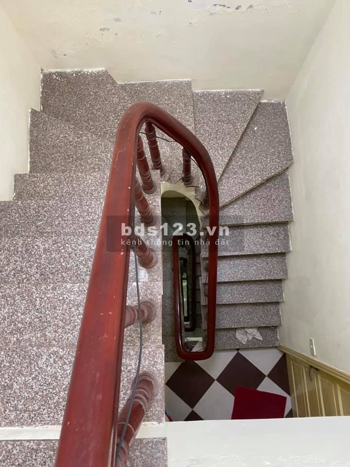 Bán nhà Ngõ Quỳnh, siêu phẩm giá rẻ, 40m2 nở hậu, 5 tầng 10 phòng, giá 3,4 tỷ có thươg lượg