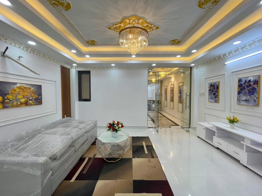 Nhà lớn VIP vị trí đỉnh an sinh cao cấp Quang Trung nhỉnh 10 tỷ, 6 tầng đúc