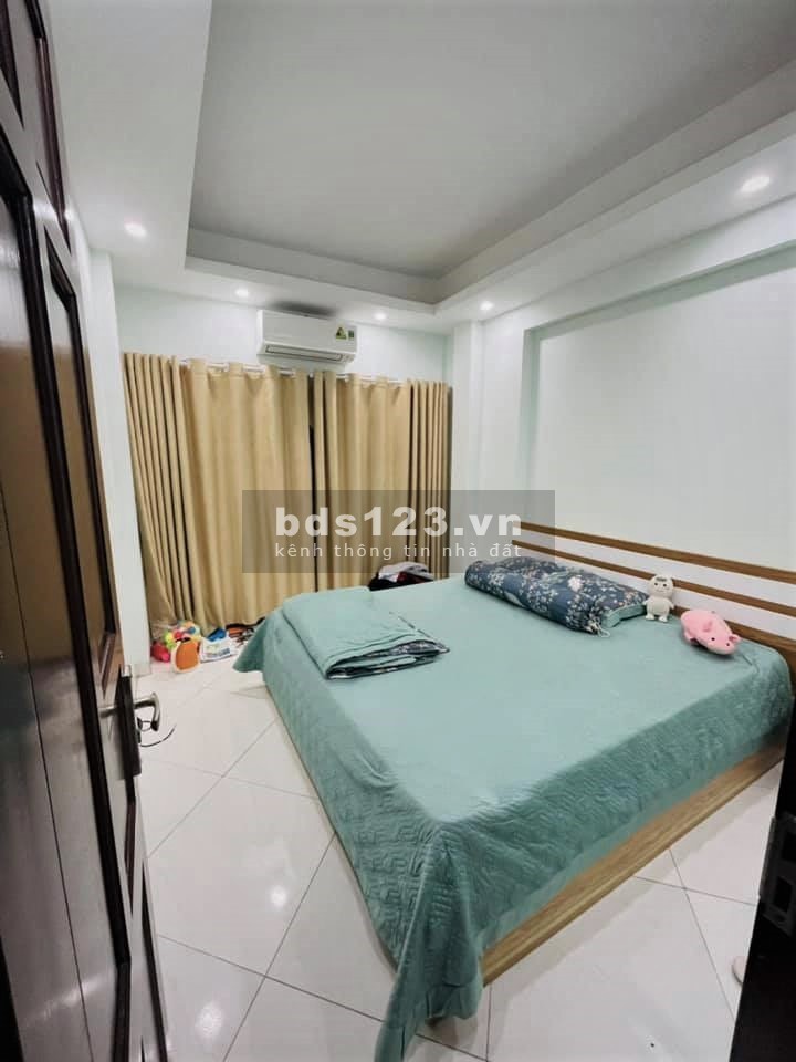 Bán nhà phố Lê Quý Đôn, trung tâm Hà Đông, diện tích 48m2, mặt tiền 4m